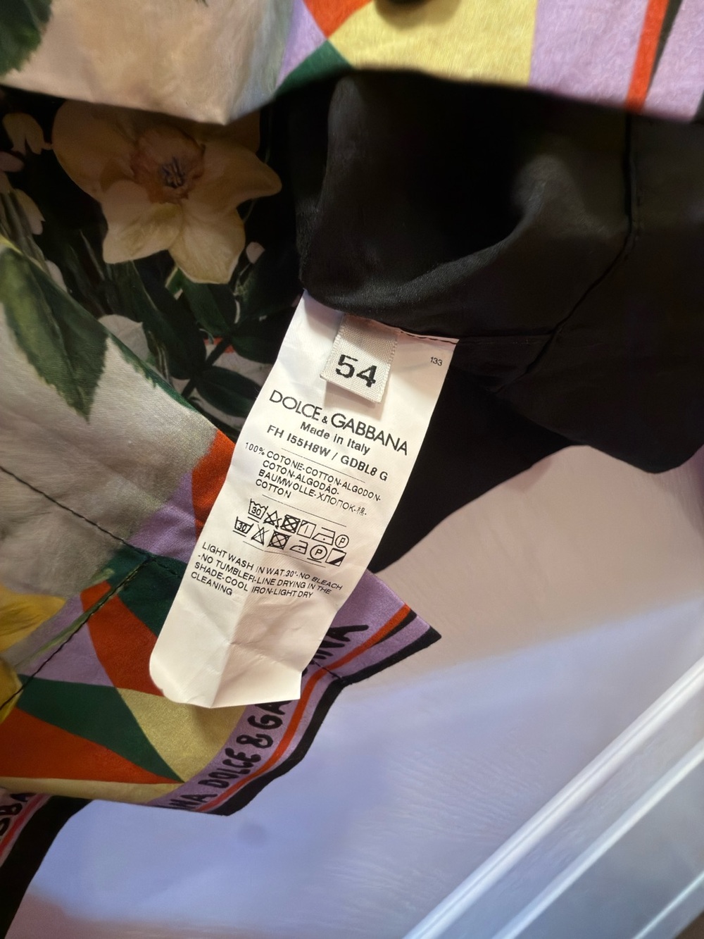 Dolce & Gabbana Black Floral Jacket with Rabbit Motif and Colorful Trim - Picture 4 of 7